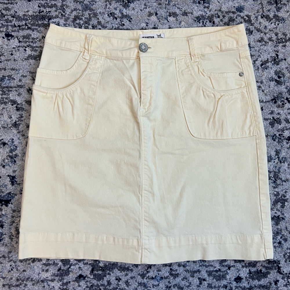 Jeanstar Buttercream Yellow mini denim skirt
